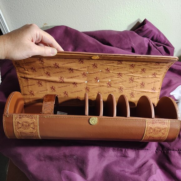 Liga Privada T52 Weekender Cigar and Watch Case Barrel Shaped - Picture 8 of 15